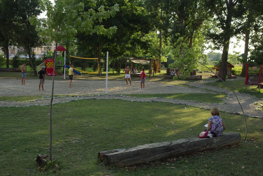 Harmony 2,3 3* Słoneczny Brzeg
